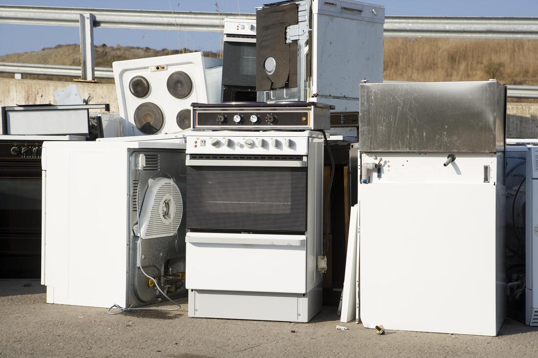 a pile of appliance
